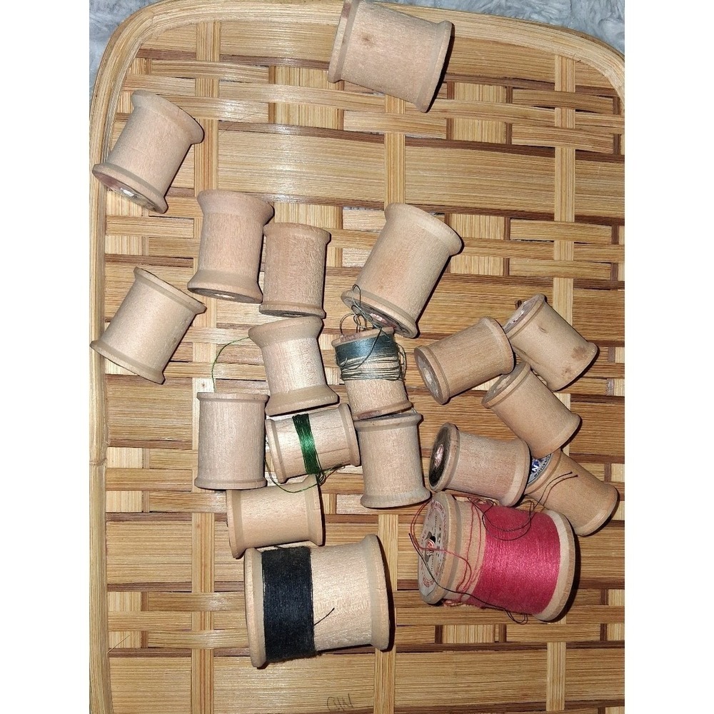 Lot of 19 Vintage Wooden Sewing Thread Spools J&P Coats Clark's Belding Corticel